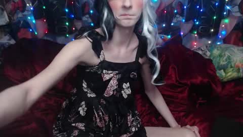 Sele online show from 12-21-25, 11:01