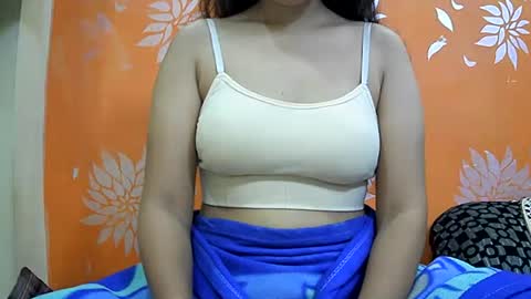 ishika_singh_ online show from 12-22-24, 02:17
