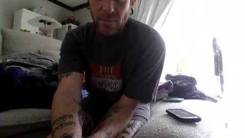 Snapshot of ishouldntbeonhereagain chatting on 04-17-26, 07:39 Daddy Master Master Daddy online show from 04-17-26, 07:39