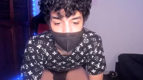 Isidro online show from 03-06-25, 07:03