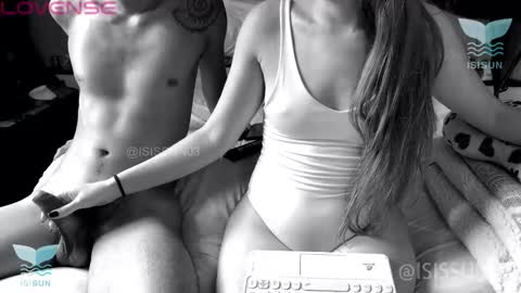 Isis  Alan online show from 11-04-25, 03:33