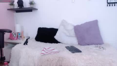 Snapshot of isis_stark chatting on 09-20-25, 07:15 isis_stark online show from 09-20-25, 07:15