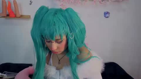 Isisjones18 online show from 10-31-25, 11:44