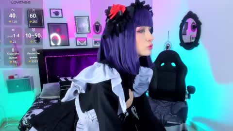 Isis Raichu online show from 09-23-25, 08:56