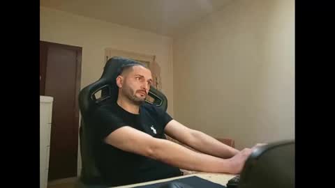 isiyhades online show from 02-05-25, 10:44