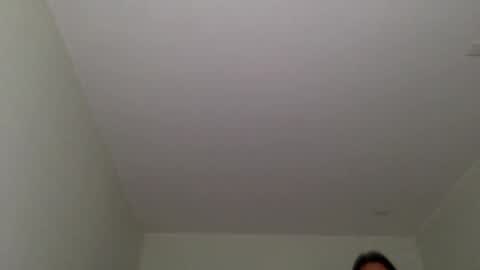 iskandar1988 online show from 02-10-26, 01:26