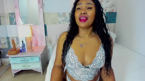 Vanessa online show from 01-12-25, 11:17