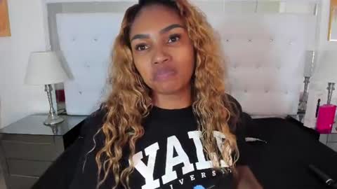Vanessa online show from 06-21-26, 11:35