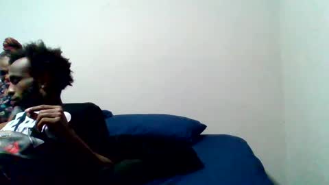 islandmaker online show from 10-04-25, 08:56