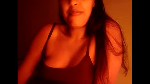 Snapshot of islandmilf777 chatting on 11-01-25, 01:35 BiancaRose online show from 11-01-25, 01:35