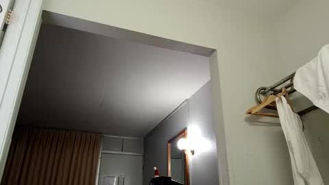 islandtwinkjustinsideyou online show from 10-19-25, 07:20