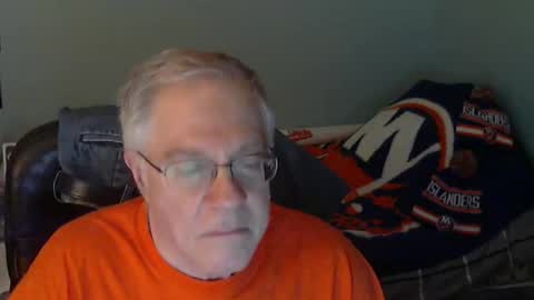 Snapshot of islesman22 chatting on 04-17-26, 12:46 islesman22 online show from 04-17-26, 12:46