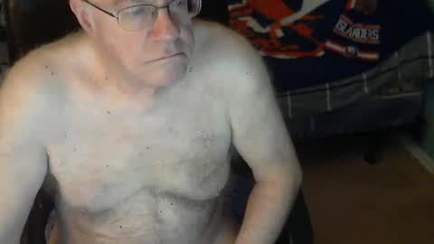 Snapshot of islesman22 chatting on 04-20-26, 09:23 islesman22 online show from 04-20-26, 09:23