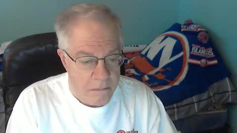 Snapshot of islesman22 chatting on 05-25-26, 10:54 islesman22 online show from 05-25-26, 10:54