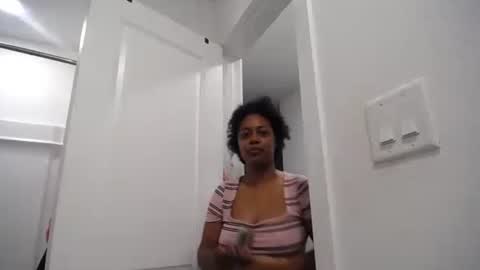 Sharice online show from 07-06-26, 01:46