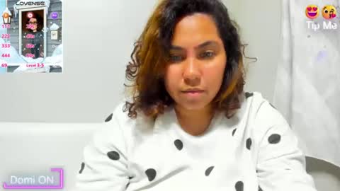 Snapshot of isobel_adams20 chatting on 01-25-25, 09:57 Isobel Adams online show from 01-25-25, 09:57