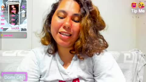 Snapshot of isobel_adams20 chatting on 02-23-25, 10:53 Isobel Adams online show from 02-23-25, 10:53