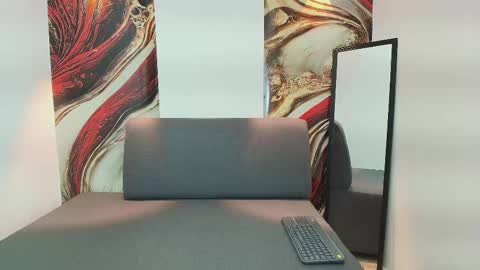 Snapshot of israel_gray chatting on 10-28-25, 07:49 Israel online show from 10-28-25, 07:49