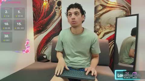 Snapshot of israel_gray chatting on 11-05-25, 07:25 Israel online show from 11-05-25, 07:25