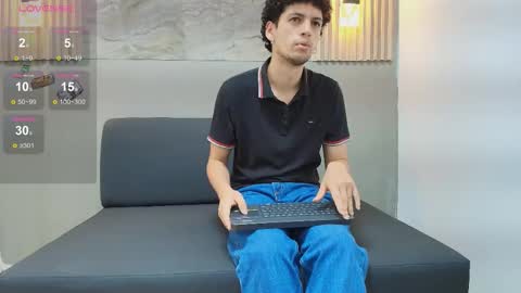 Snapshot of israel_gray chatting on 11-12-25, 12:38 Israel online show from 11-12-25, 12:38