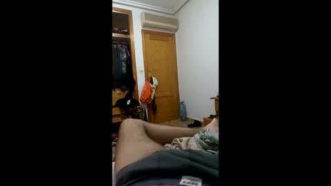 Snapshot of israkun chatting on 10-25-25, 04:31 israkun online show from 10-25-25, 04:31