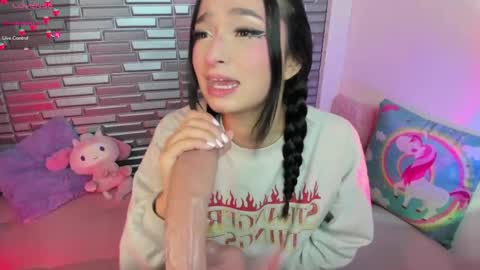 I S S A B E L A Igissaa ax    Xlittleissa  online show from 02-24-25, 02:26