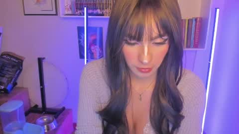 INSTAGRAM issabella18   TWITTER issa latin online show from 05-02-26, 04:28