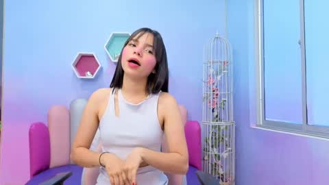 Issa Skinny online show from 09-29-25, 11:37