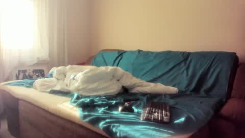 Issabelle online show from 02-17-25, 06:53