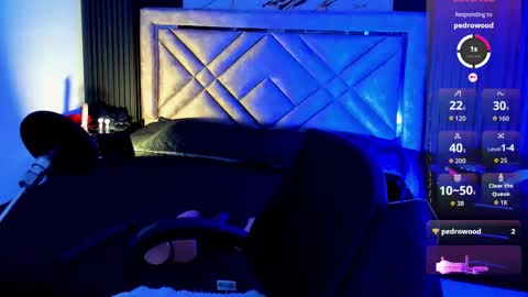 Issafoxx online show from 10-27-25, 12:09