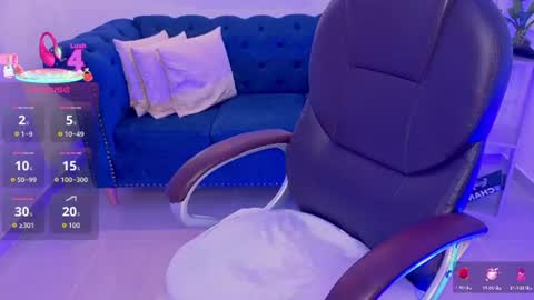 issi_loren online show from 06-26-26, 11:14