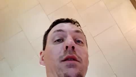 Snapshot of italian_stallion_22 chatting on 09-27-25, 05:45 Italian stallion online show from 09-27-25, 05:45