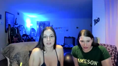 Bella Bloom online show from 01-16-26, 06:06