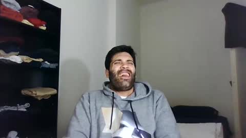 italianboybcn online show from 03-05-25, 07:49