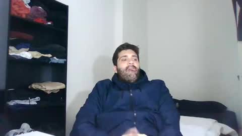 italianboybcn online show from 03-07-25, 08:45