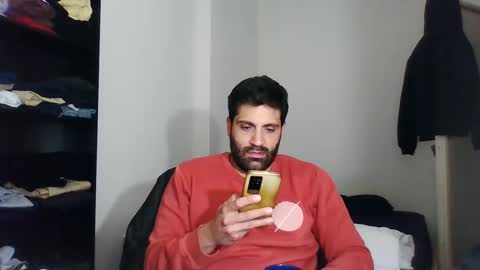 italianboybcn online show from 03-09-25, 07:01