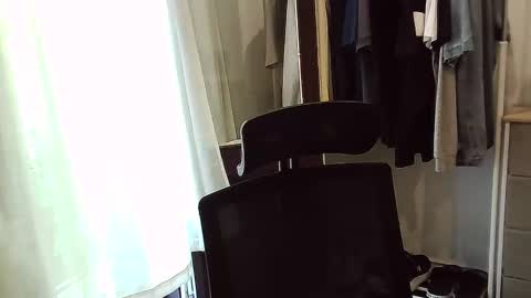 italianboybcn online show from 09-10-25, 06:57