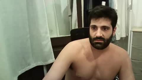 italianboybcn online show from 09-17-25, 06:42