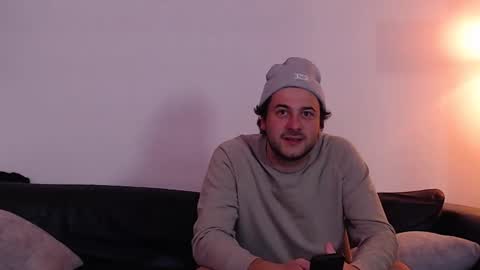 italianladd online show from 11-04-25, 01:38