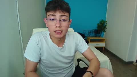 ithan__ online show from 09-08-25, 06:51