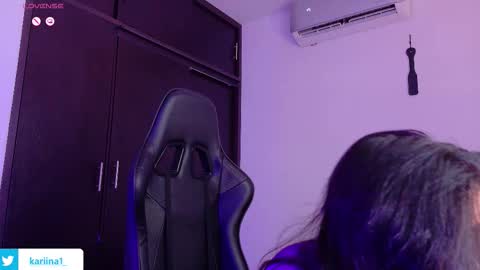 K A R I online show from 01-18-26, 12:58