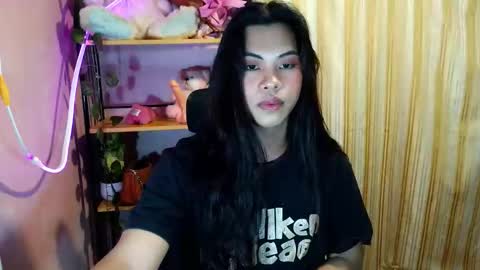 its_chloe20 online show from 06-10-26, 01:21
