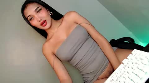 Bella online show from 01-07-25, 04:50