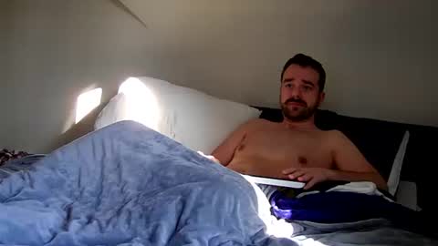 its me online show from 02-24-25, 01:10