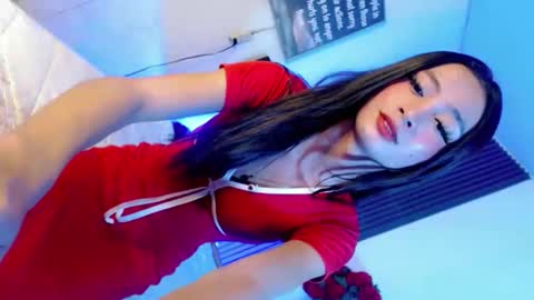 its_me_luna1111 online show from 02-15-26, 10:58