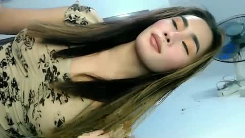 its_me_vanesa online show from 02-06-26, 03:00