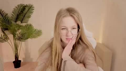 itsbellabonna online show from 11-03-25, 02:13