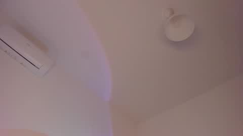 Isabella online show from 12-02-25, 10:53