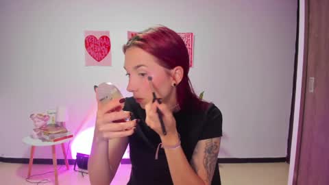 Snapshot of itscamill chatting on 06-10-26, 01:39 camill online show from 06-10-26, 01:39