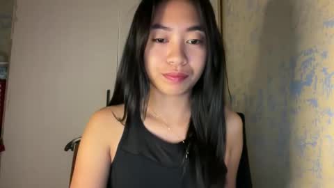 Snapshot of itscandygurl chatting on 03-17-26, 01:54 Candy online show from 03-17-26, 01:54